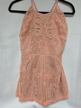 Stella Laguna Beach Peach Lace Halter Mini Romper Size Small